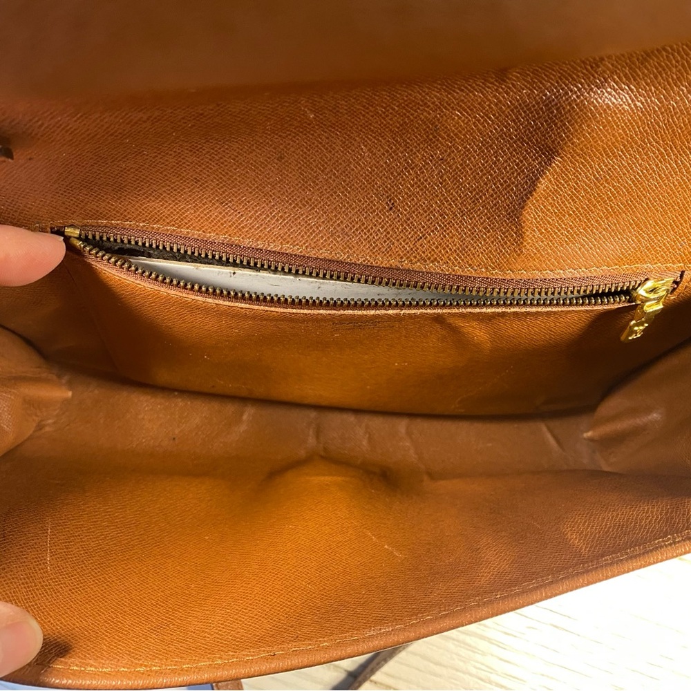 Louis Vuitton Monogram Bordeaux Brown Crossbody snap flap bag, vintage - Picture 13 of 16